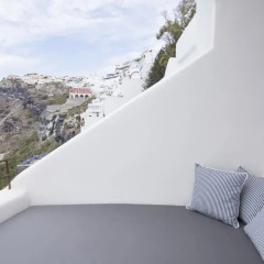 Отель Porto Fira Suites 4* Стандартный номер с различными типами кроватей фото 18