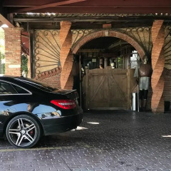 Hotel Iliada парковка