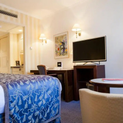 Отель Le Châtelain 5* Улучшенный номер с разными типами кроватей фото 4