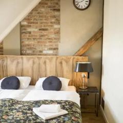 Апартаменты Antique Apartments - Plac Szczepanski Студия с различными типами кроватей фото 33