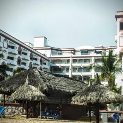 Отель Maz4you Beachfront Condo Масатлан