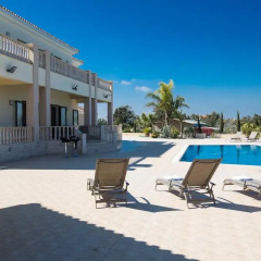 Отель Akefalou Sea View Villa бассейн фото 2