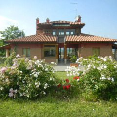 Отель Villa Vinivo Римини