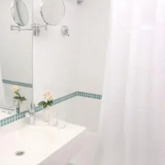 Отель Metropolitan Suites 4* Улучшенный номер фото 8