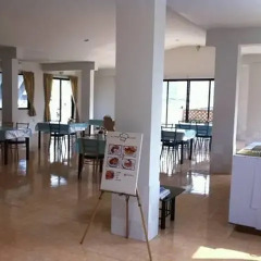 Makkasan Inn Hotel питание