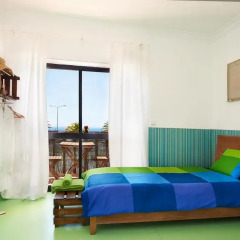 The Community Surf Hostel Ericeira комната для гостей