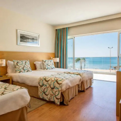 Dom Jose Beach Hotel 3* Улучшенный номер с двуспальной кроватью