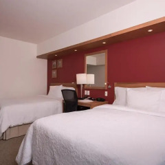 Отель Hampton Inn by Hilton/ GuadalajaraExpo 2* Стандартный номер с различными типами кроватей