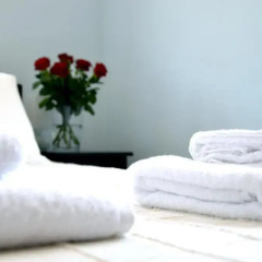 Апартаменты Amazing Napa Apartments сейф в номере