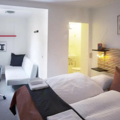 Hotel Domir Odense 2* Стандартный семейный номер с двуспальной кроватью фото 3