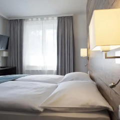 Hotel Strela 3* Стандартный номер с двуспальной кроватью фото 3