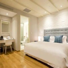 Hotel NuVe Heritage 4* Номер Премьер с двуспальной кроватью