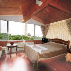 Optimist Hotel 3* Улучшенный номер с различными типами кроватей фото 8