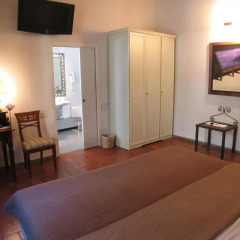 Отель Tourist House Ghiberti 3* Стандартный номер с различными типами кроватей фото 6