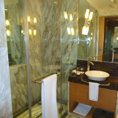 Radisson Blu Marina Hotel Connaught Place 4* Улучшенный номер с различными типами кроватей фото 4