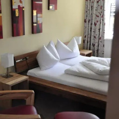 Hotel Goldener Löwe 3* Люкс с различными типами кроватей фото 14