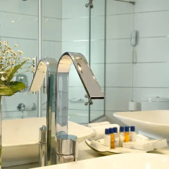 Izmir Ontur Hotel ванная
