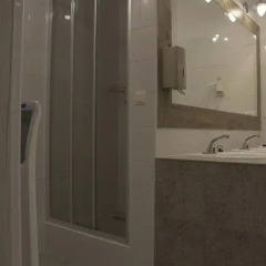 Hostel Lwowska 11 Кровать в общем номере с двухъярусной кроватью фото 18