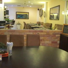 Отель Le Parrot's Inn интерьер отеля