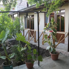 Отель My family B&B Сагмосаван