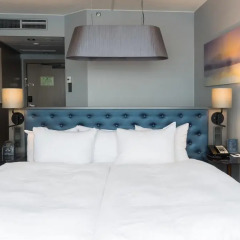Отель Hilton Helsinki Strand 4* Представительский номер с разными типами кроватей