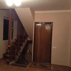 Отель Em&Ri Guest House in Odzun комната для гостей