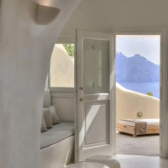Mystique, a Luxury Collection Hotel, Santorini 5* Вилла с различными типами кроватей фото 5