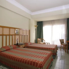 Sea Garden Hotel 2* Стандартный номер с различными типами кроватей