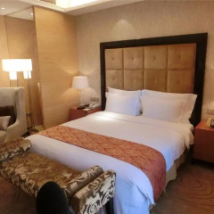 Baolilai International Hotel комната для гостей фото 8