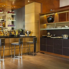 AC Hotel Aitana by Marriott гостиничный бар