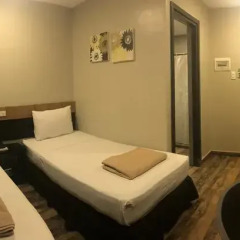 Cebu R Hotel - Capitol 3* Стандартный номер с различными типами кроватей фото 6