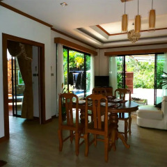 Отель Bangtao Holiday Villa в номере