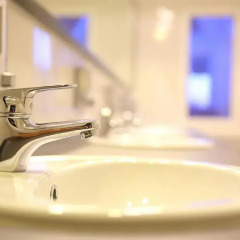 Отель My Hotel Кыргызстан, Бишкек - 1 отзыв об отеле, цены и фото номеров - забронировать отель My Hotel онлайн ванная