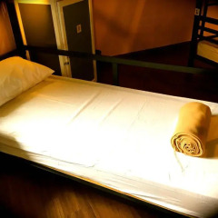 Urban Hostel Bangkok Кровать в общем номере с двухъярусной кроватью