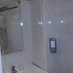 Hotel La Perle Montparnasse 2* Номер Комфорт с различными типами кроватей фото 11