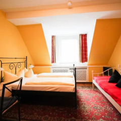 Отель Pension/Guesthouse am Hauptbahnhof Стандартный номер с двуспальной кроватью (общая ванная комната) фото 29