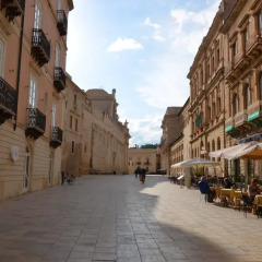 Отель Holiday House in Ortigia Сиракуза