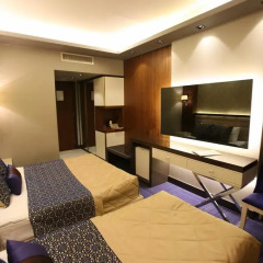 Prestige Hotel 4* Люкс фото 2