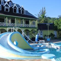 Отель Beach One Bedroom Suite 13 бассейн фото 2