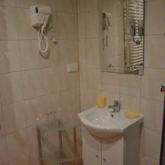 Отель Magnat Inn Стандартный номер фото 33
