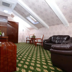 City Line Boutique Hotel 3* Улучшенный люкс с различными типами кроватей