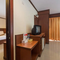 Sharaya Patong Hotel 3* Стандартный семейный номер с двуспальной кроватью фото 3