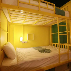 Fin Hostel Phuket Улучшенный номер фото 7