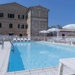 Отель Lido Azzurro Италия, Нумана - отзывы, цены и фото номеров - забронировать отель Lido Azzurro онлайн бассейн