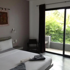 Отель Sairee Sairee Guesthouse 2* Улучшенный номер с различными типами кроватей фото 4