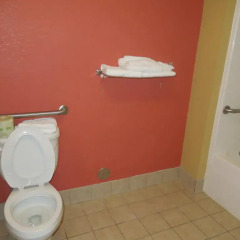 Отель Kozy Inn Columbus Стандартный номер фото 6