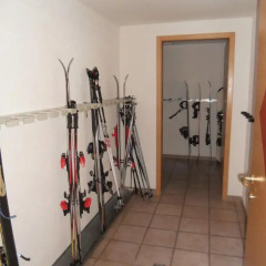 Отель Appartement beim Brunnen 12 Австрия, Хохгургль - отзывы, цены и фото номеров - забронировать отель Appartement beim Brunnen 12 онлайн спортивное сооружение