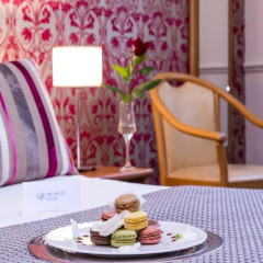 Отель Hôtel Vacances Bleues Le Royal Франция, Ницца - 4 отзыва об отеле, цены и фото номеров - забронировать отель Hôtel Vacances Bleues Le Royal онлайн в номере