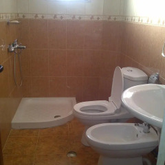 Отель Guest House Fatos Biti Апартаменты с различными типами кроватей фото 20
