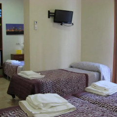 Отель Hostal Tirso Plaza в номере